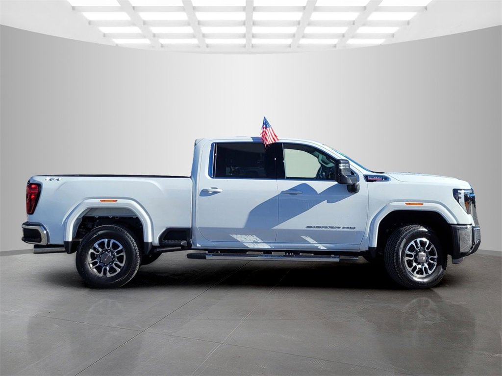 New 2026 GMC Sierra 2500 SLE w/ SLE Value Package; image 3