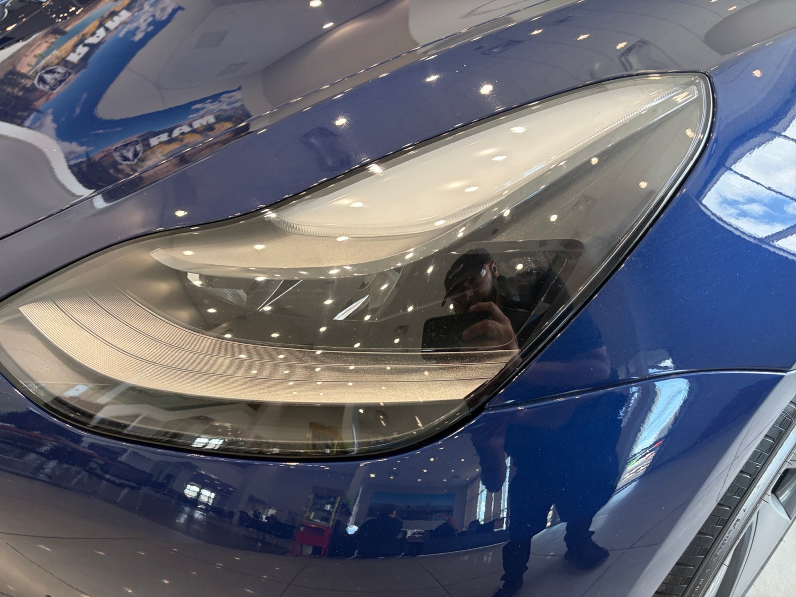 Used 2023 Tesla Model 3 Standard Range RWD image 9