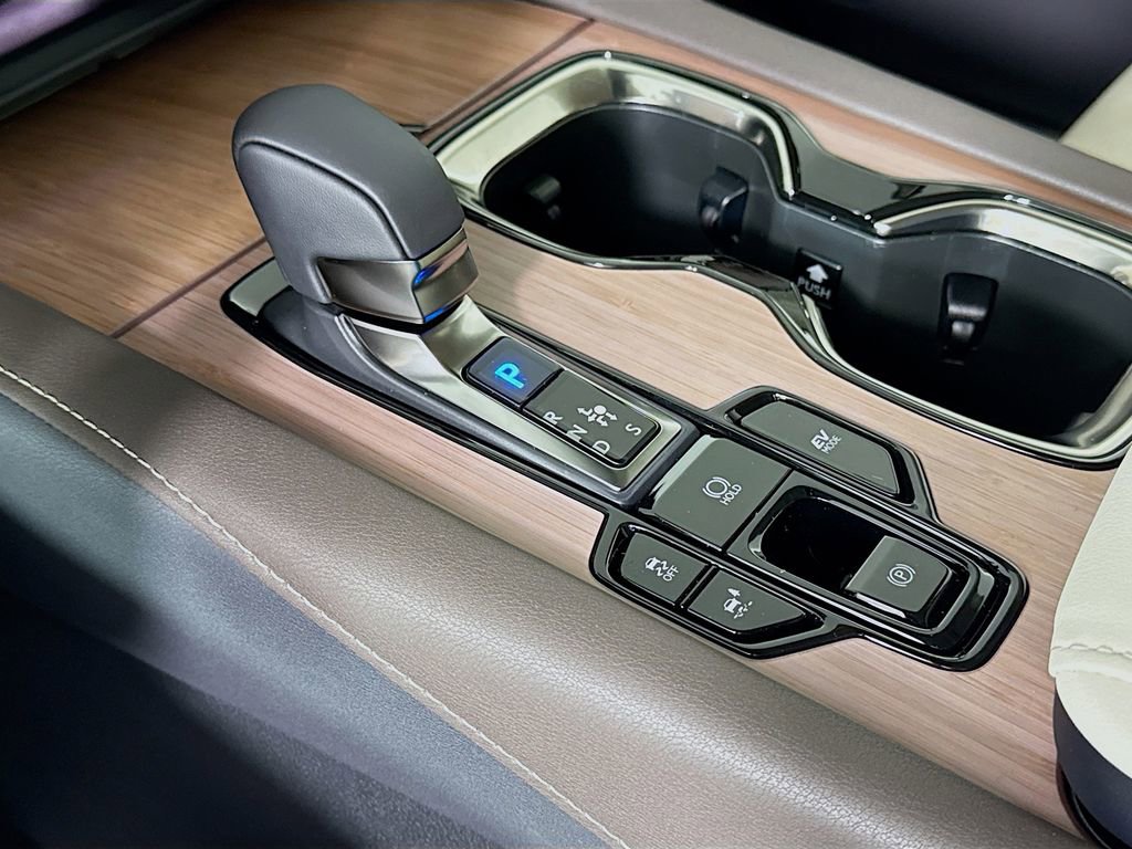 New 2026 Lexus RX 350h AWD/4WD image 15