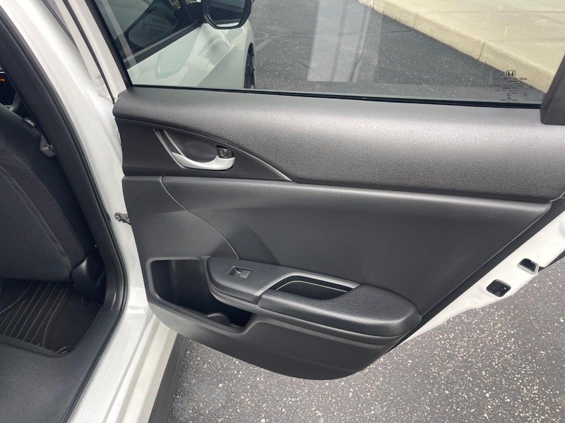 Used 2019 Honda Civic Sport image 11