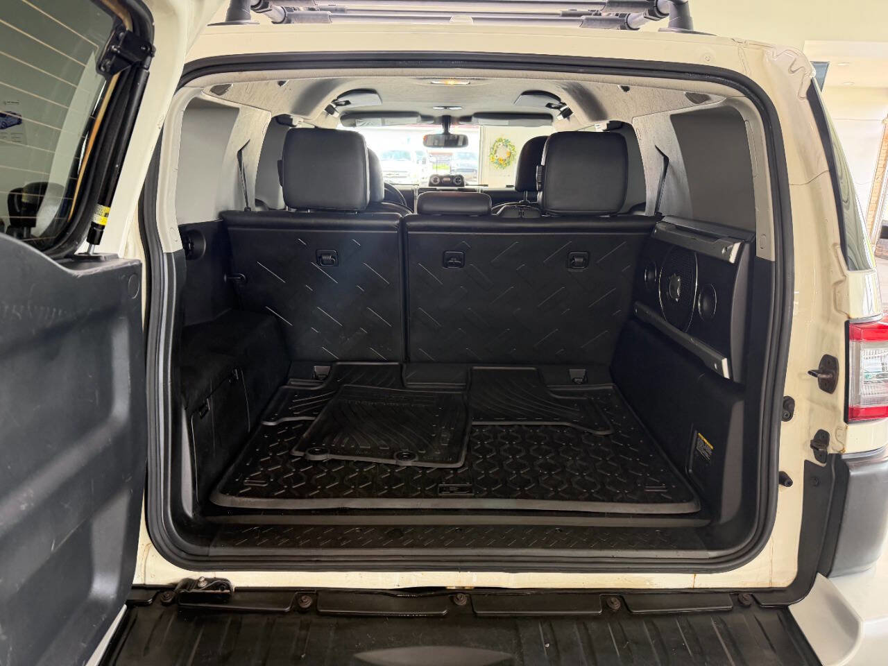 Used 2014 Toyota FJ Cruiser 4WD w/ Upgrade Package image 16
