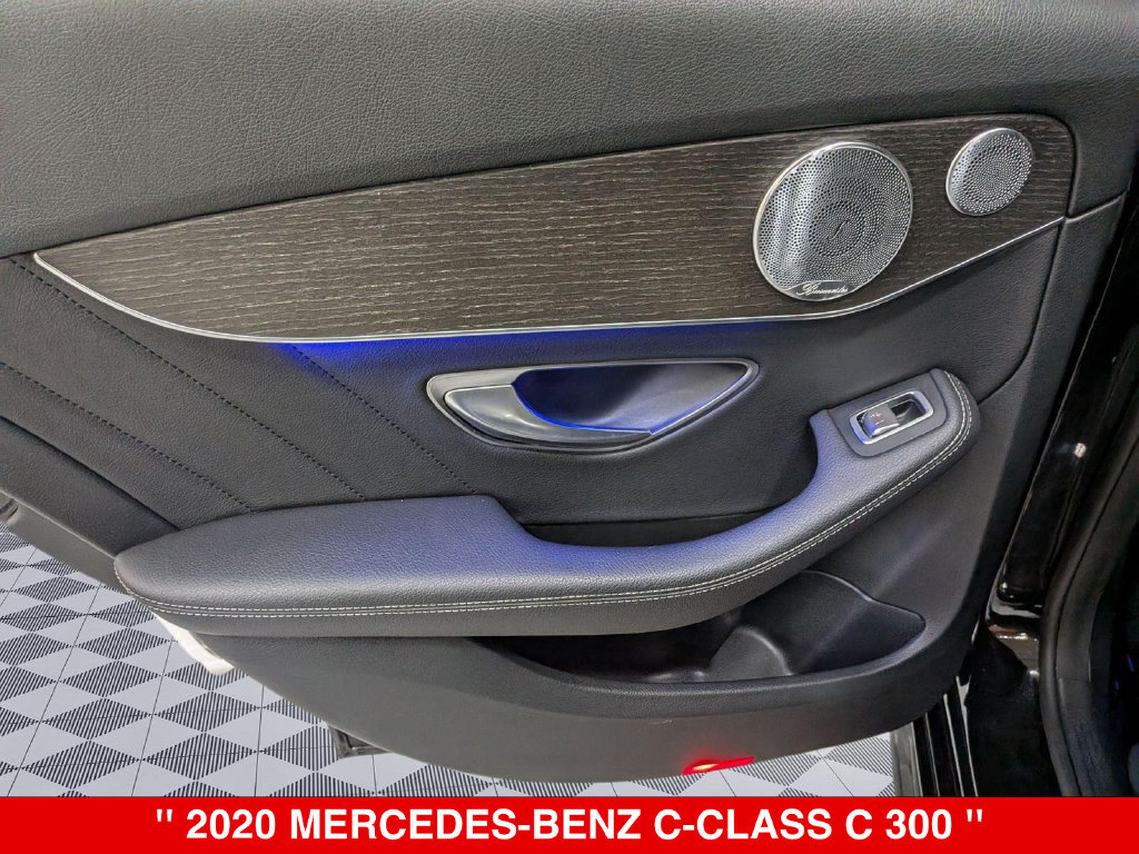 Used 2020 Mercedes-Benz C 300 4MATIC Sedan image 28