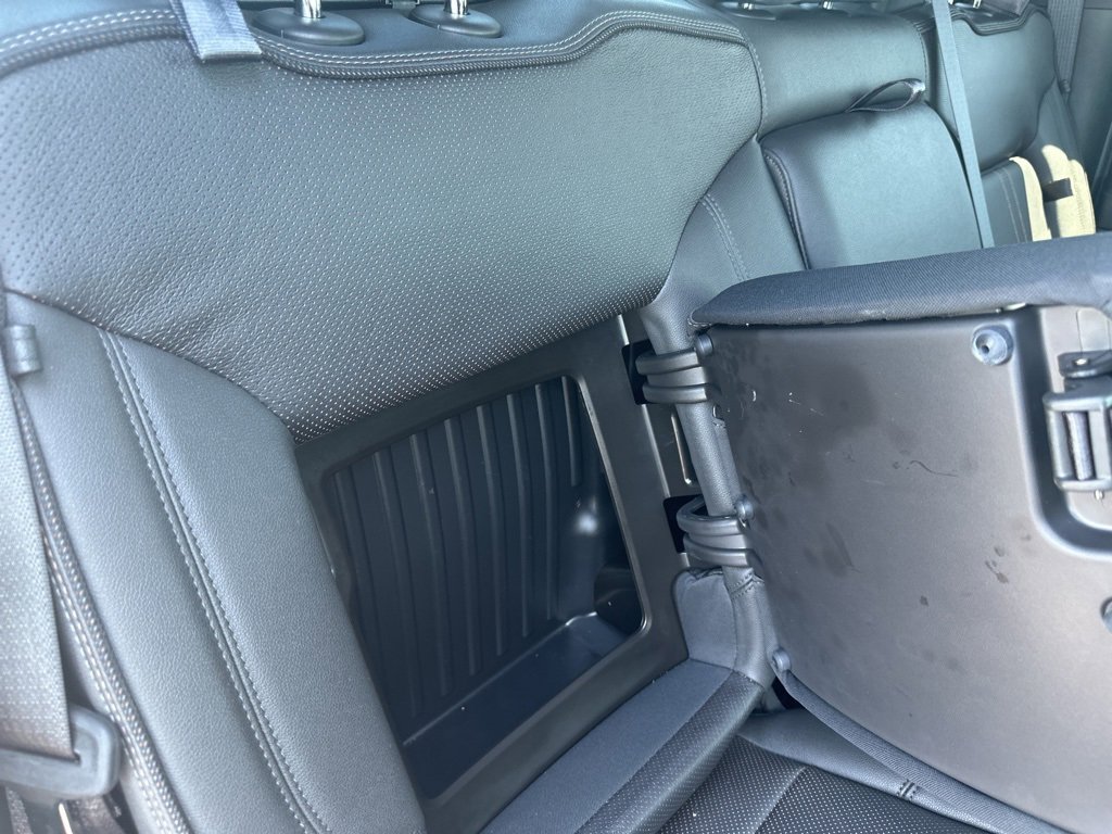 Used 2023 Chevrolet Silverado 1500 High Country w/ Technology Package image 31