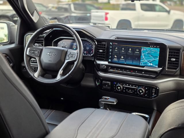 Used 2026 Chevrolet Silverado 1500 High Country w/ Midnight Edition AWD/4WD image 37