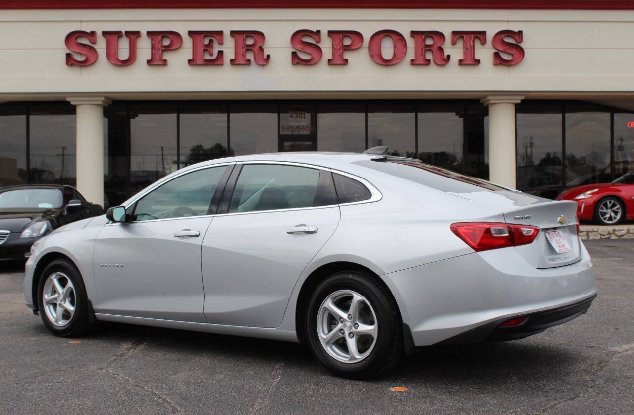 Used 2018 Chevrolet Malibu LS w/ LPO, Convenience Package 1 FWD image 5