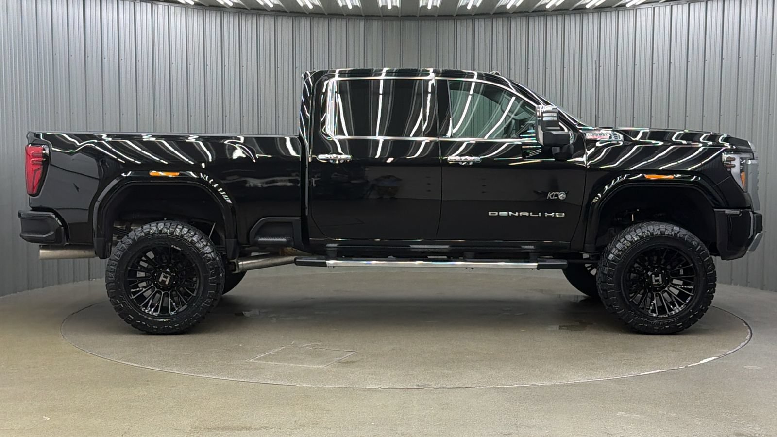 Used 2026 GMC Sierra 3500 Denali w/ Denali Reserve Package AWD/4WD image 6