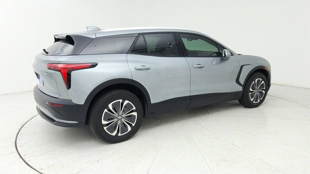 Certified 2024 Chevrolet Blazer EV LT AWD/4WD image 7