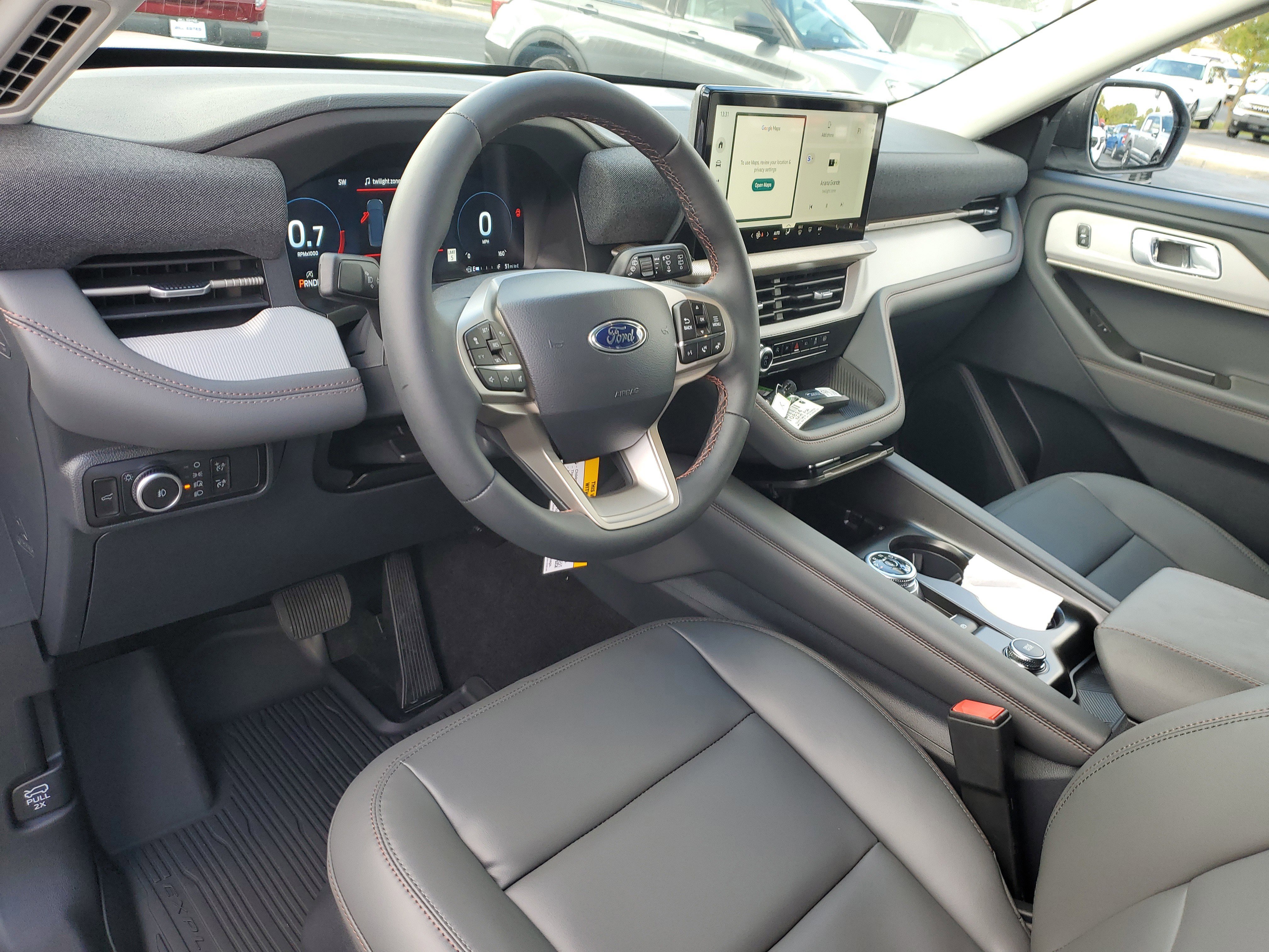 New 2025 Ford Explorer Active w/ Active Comfort Package image 18