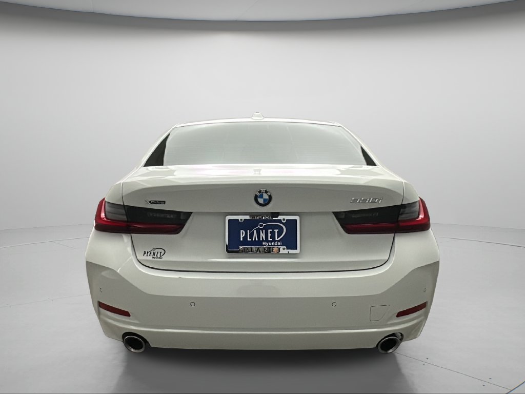 Used 2024 BMW 330i xDrive Sedan w/ Convenience Package AWD/4WD image 5