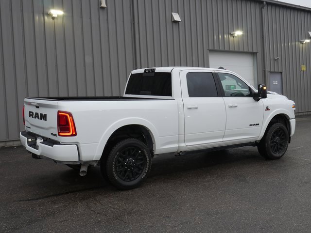 Used 2025 RAM 3500 Limited image 14