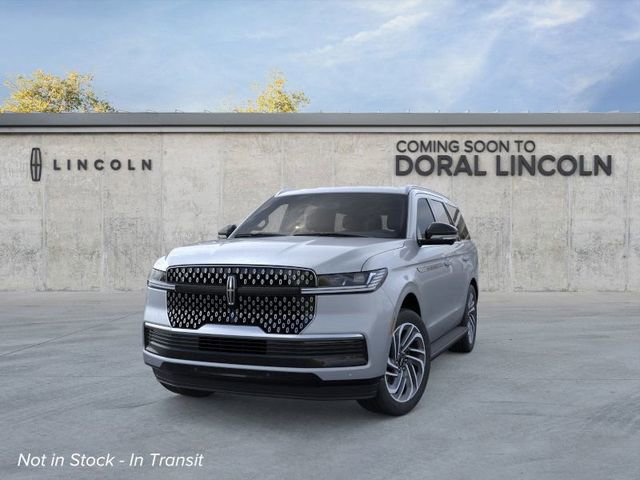 New 2026 Lincoln Navigator Premiere image 2