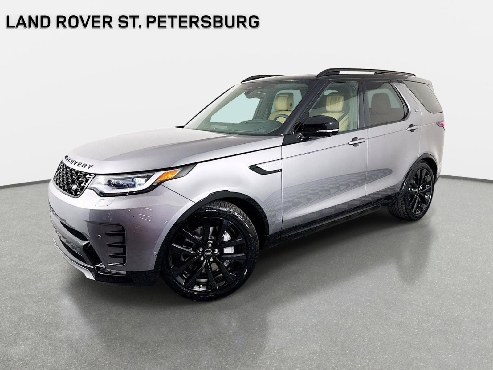 Used 2026 Land Rover Discovery Dynamic SE AWD/4WD image 1
