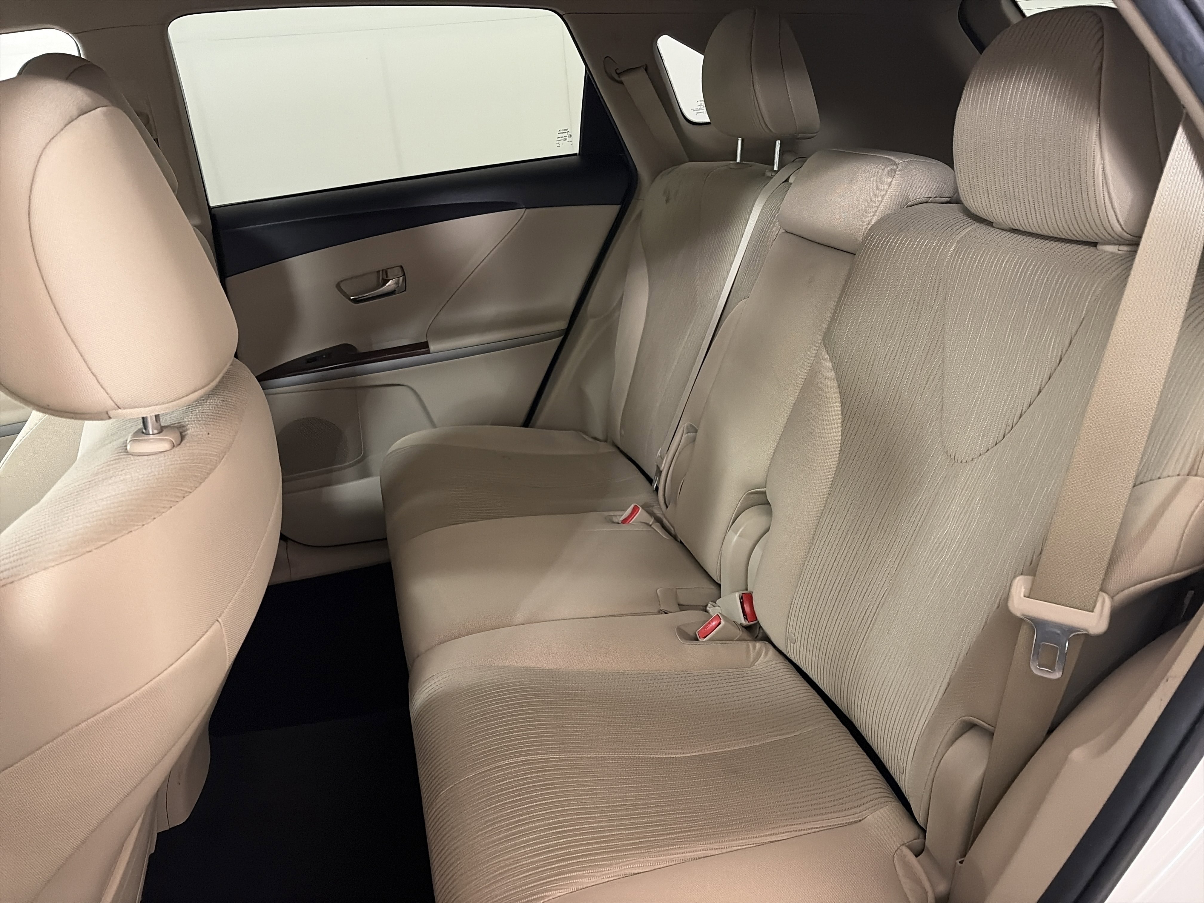 Used 2013 Toyota Venza LE image 24