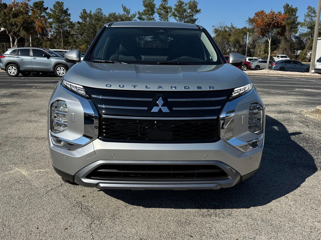 New 2026 Mitsubishi Outlander SE AWD/4WD image 2