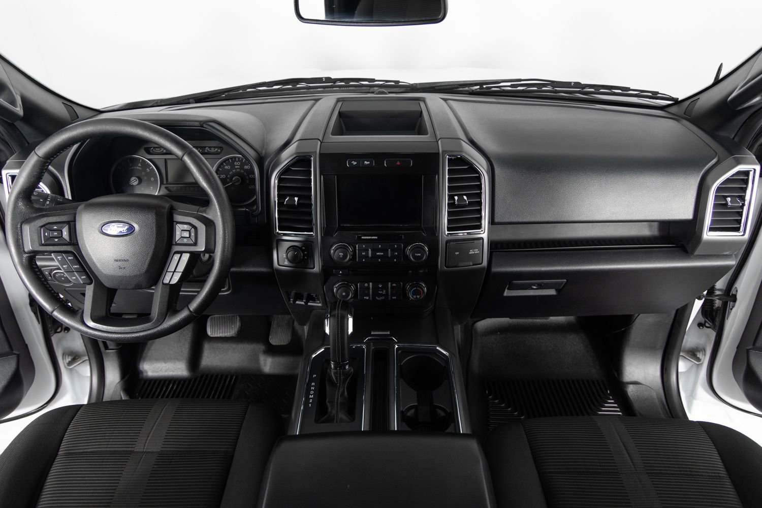 Used 2015 Ford F150 XLT w/ Equipment Group 302A Luxury image 35