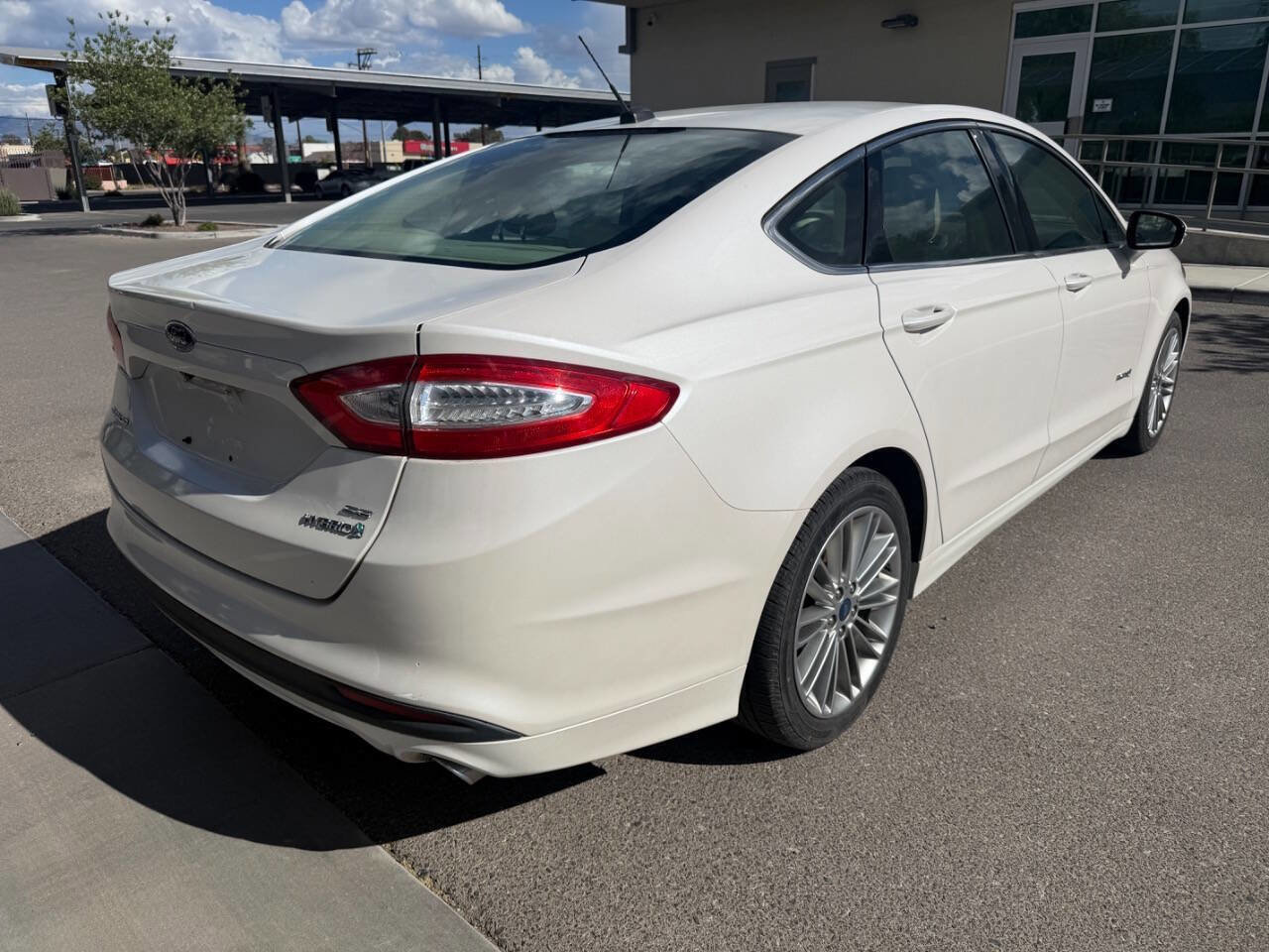 Used 2013 Ford Fusion SE image 12