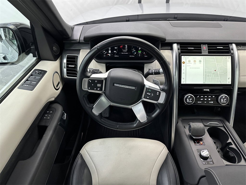 Used 2022 Land Rover Discovery S R-Dynamic image 26