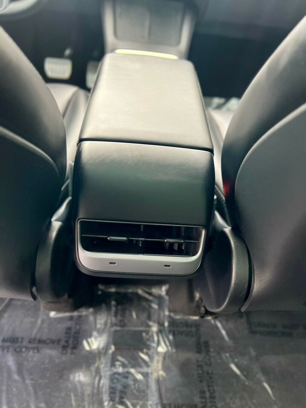 Used 2023 Tesla Model Y Performance image 16