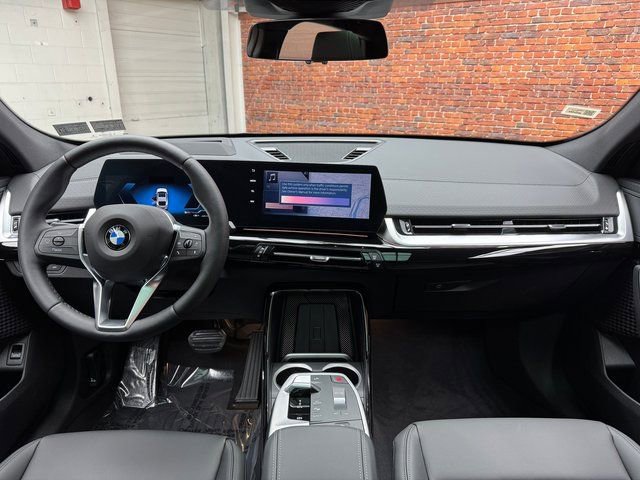New 2026 BMW X2 xDrive28i w/ Technology Package image 12