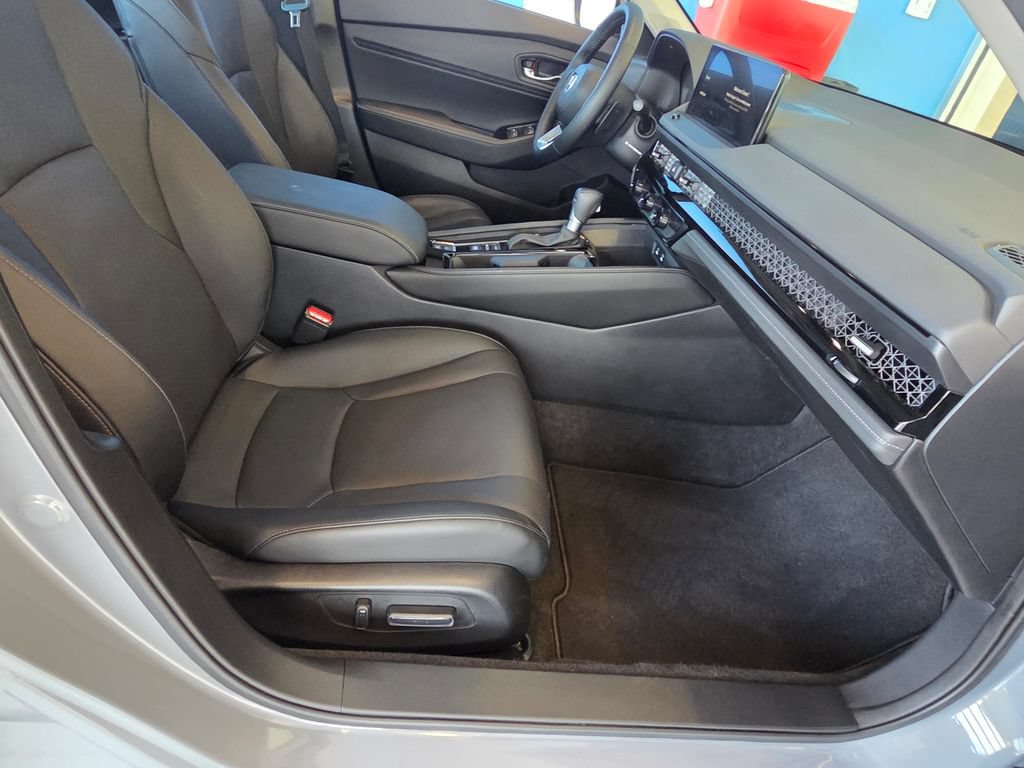Certified 2023 Honda Accord Touring image 21