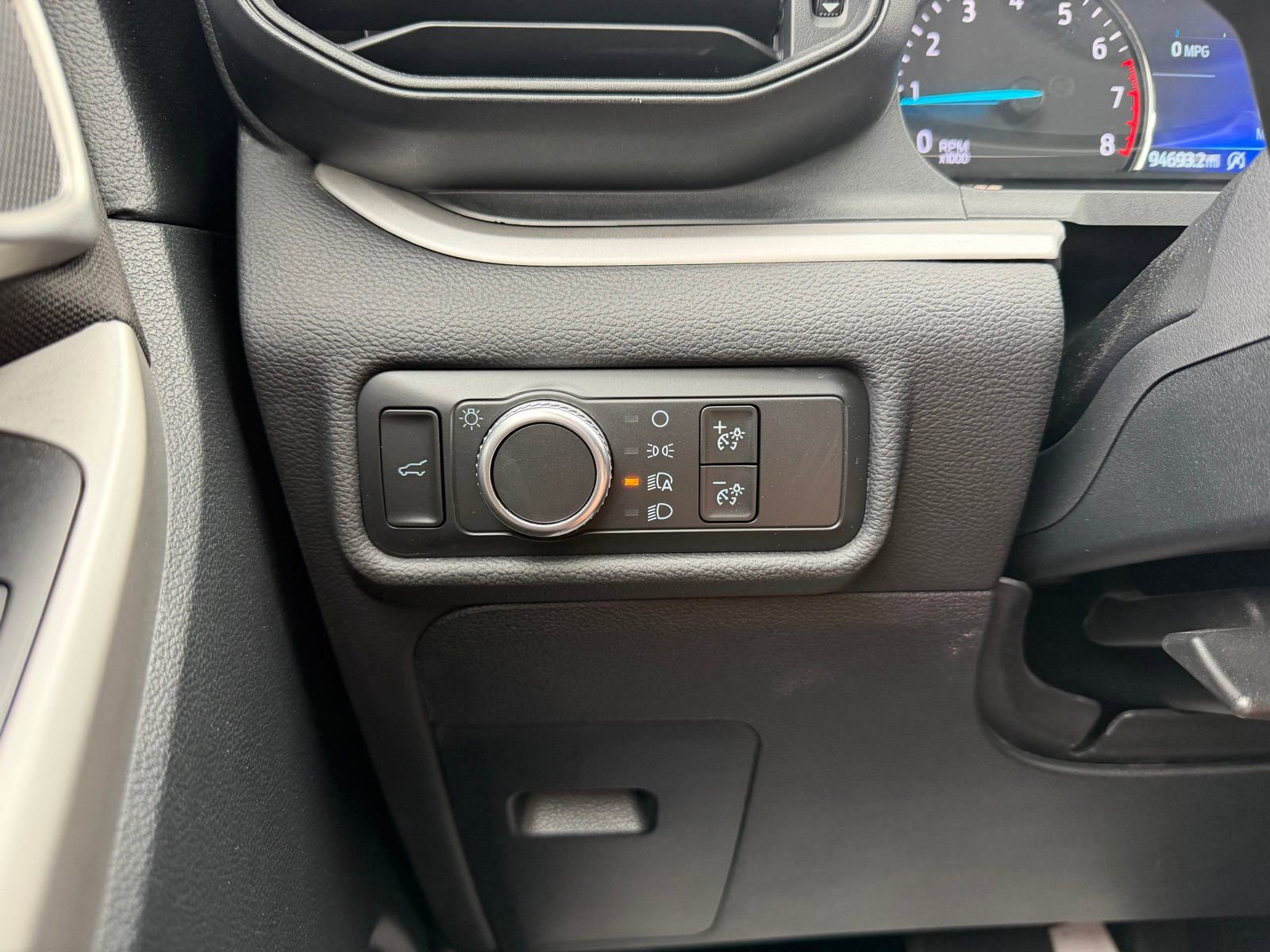 Used 2020 Ford Explorer XLT RWD image 27