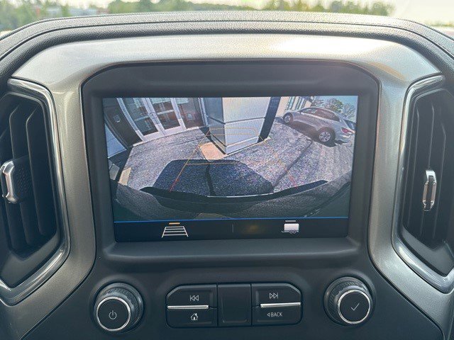 Certified 2021 Chevrolet Silverado 2500 LT w/ Snow Plow Prep/Camper Package image 24