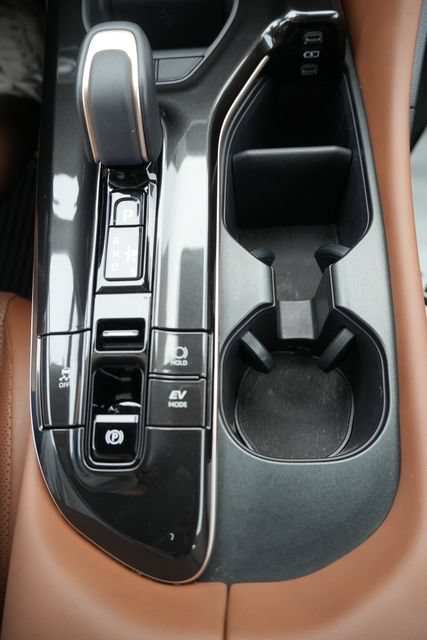 Used 2025 Toyota Crown Signia AWD/4WD image 42