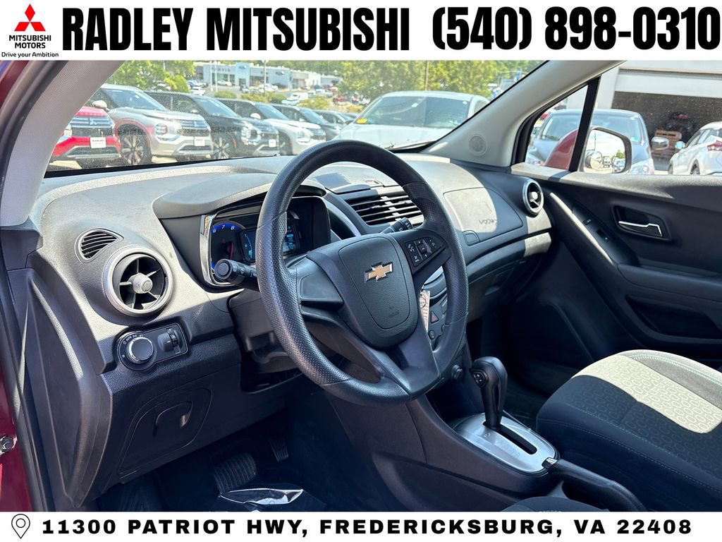 Used 2016 Chevrolet Trax LS FWD image 4
