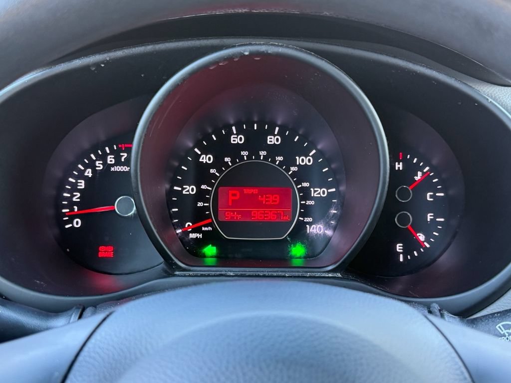 Used 2018 Kia Soul + FWD image 24
