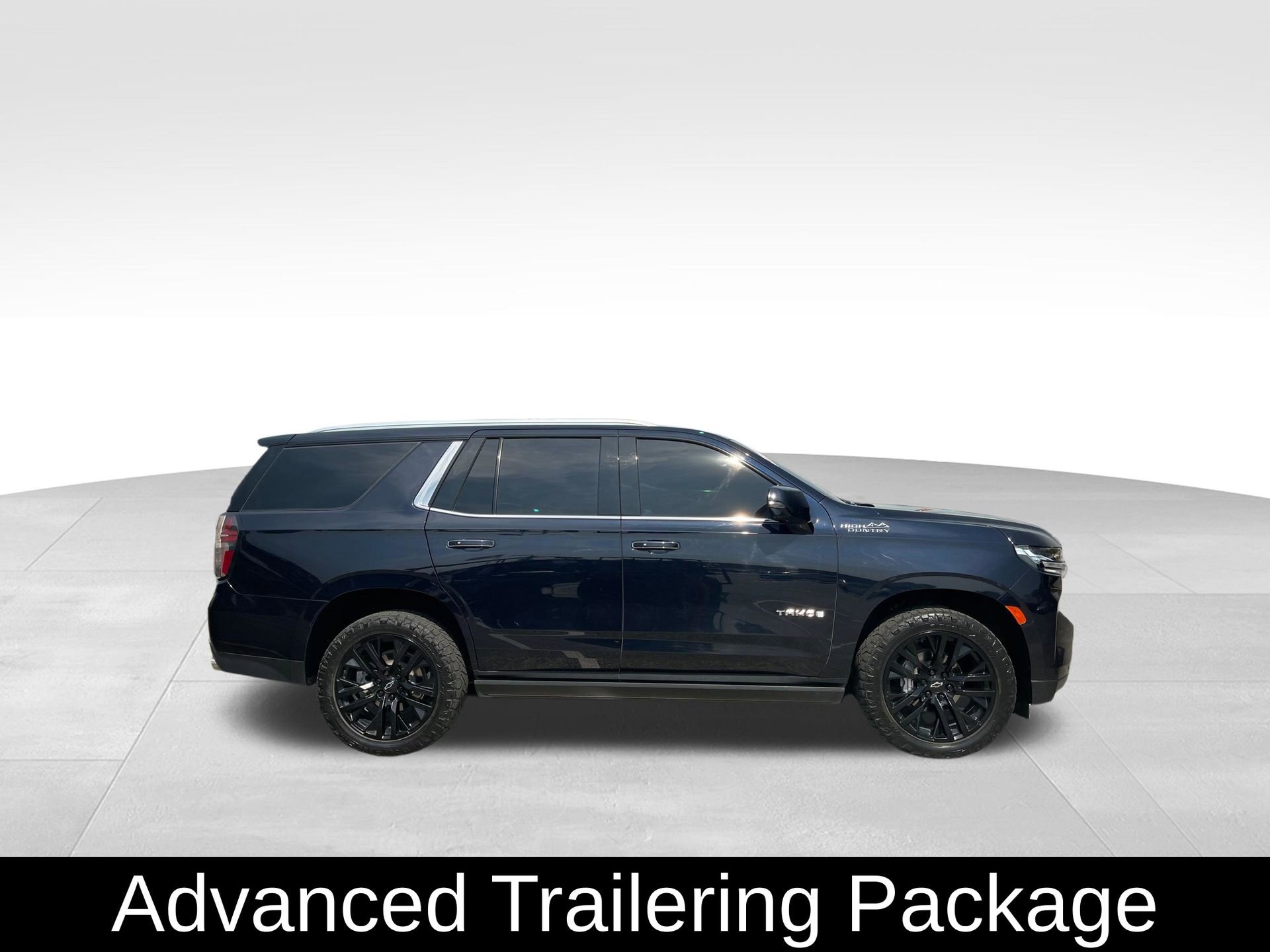 Used 2023 Chevrolet Tahoe High Country w/ Premium Package RWD image 4