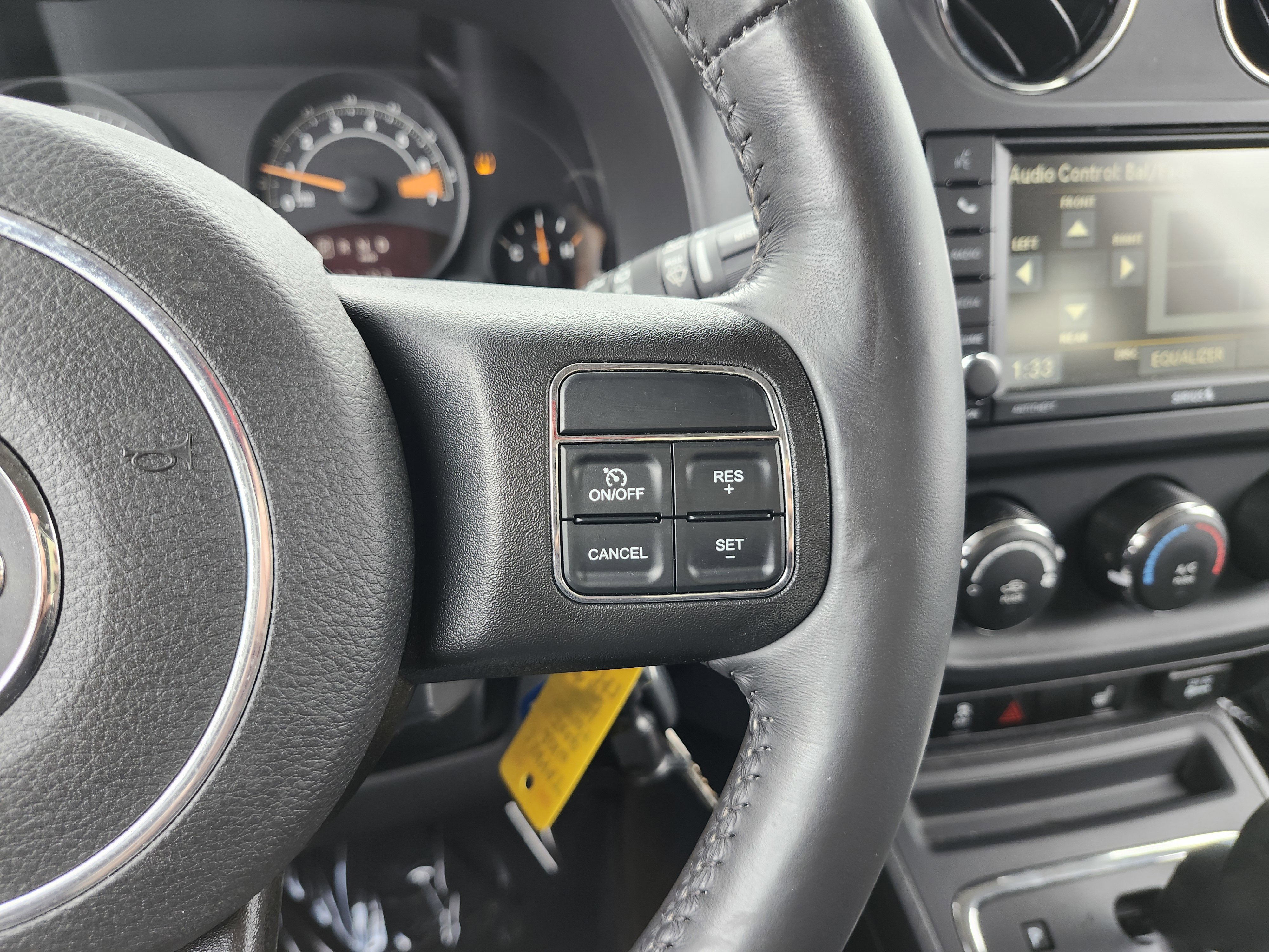 Used 2016 Jeep Patriot High Altitude image 31