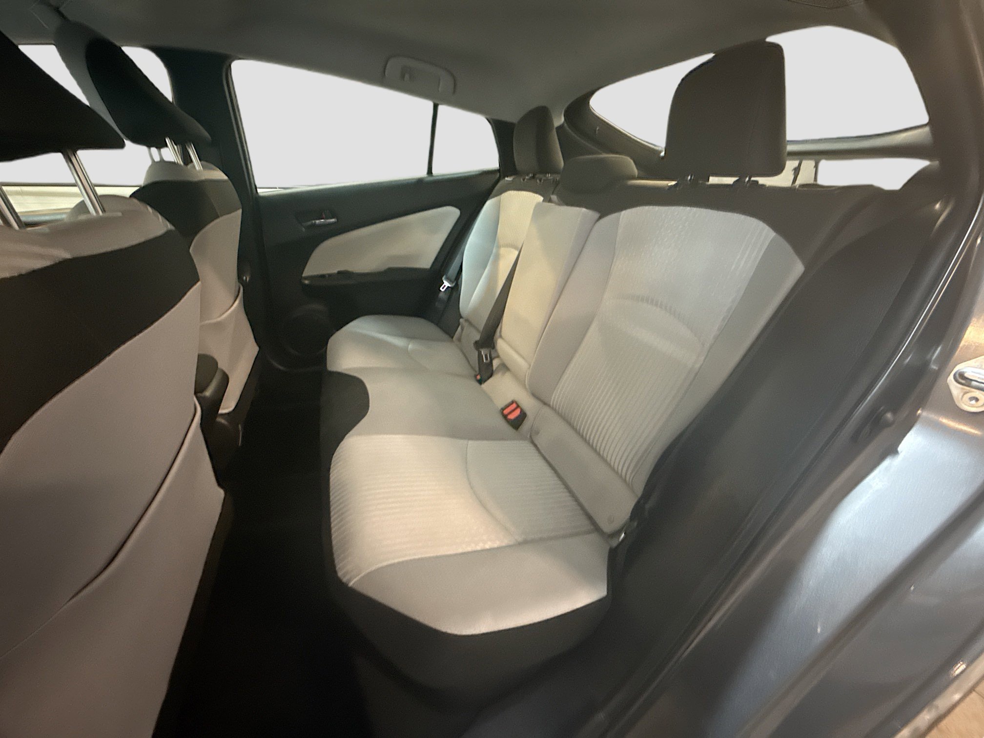 Used 2017 Toyota Prius Two image 25