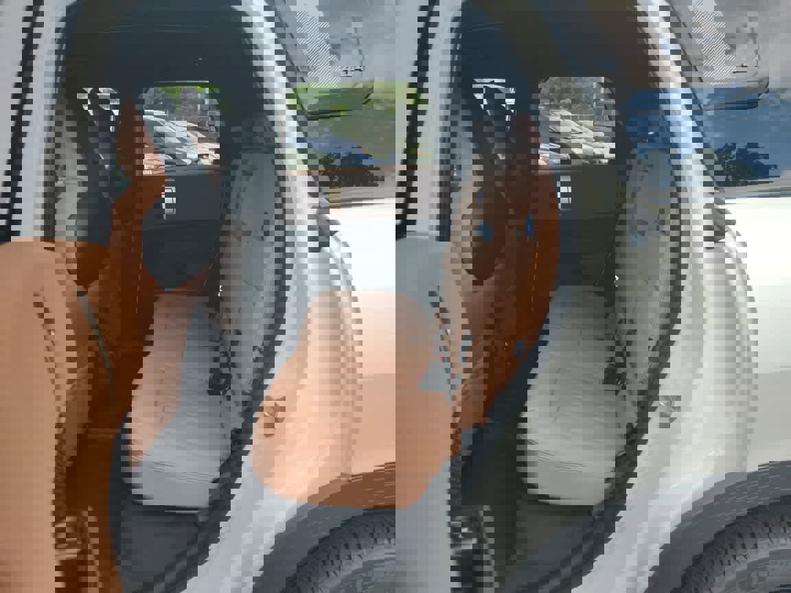 Used 2025 MINI Cooper Countryman SE w/ Comfort Package Max image 18