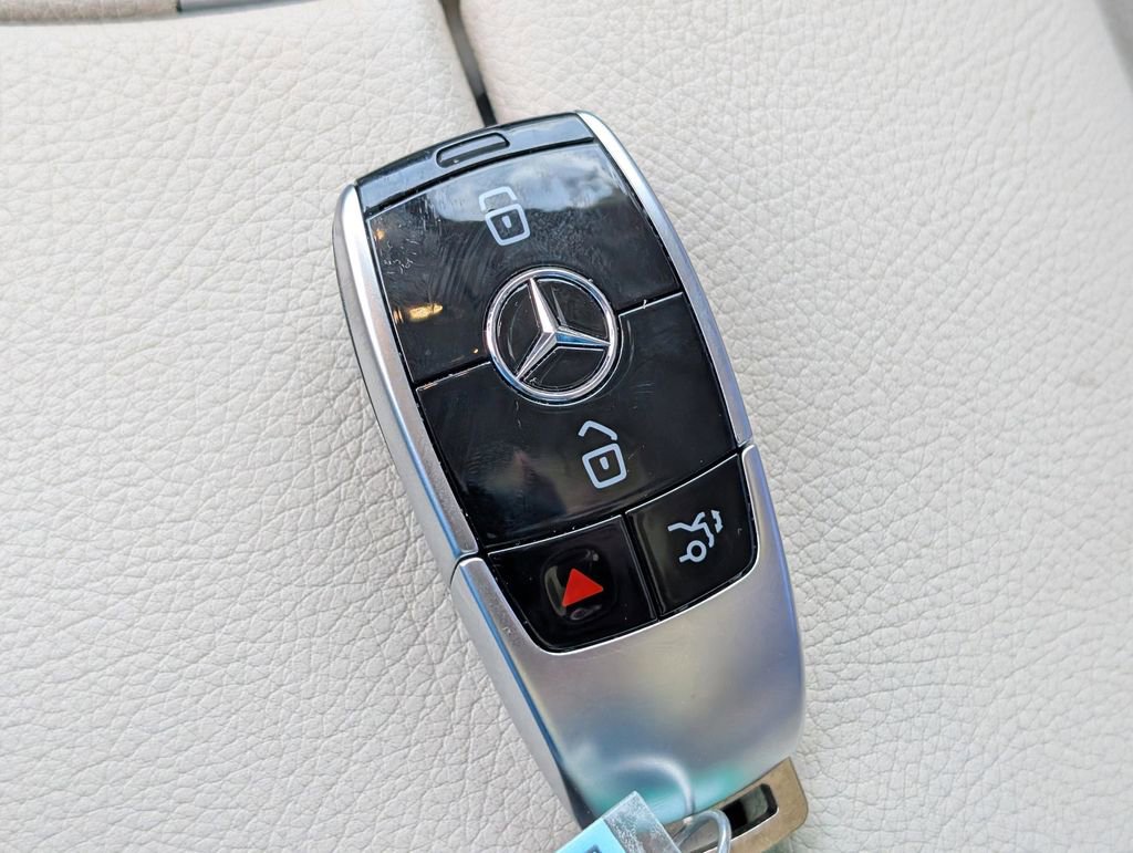 Used 2019 Mercedes-Benz E 450 Coupe w/ AMG Line Package image 34