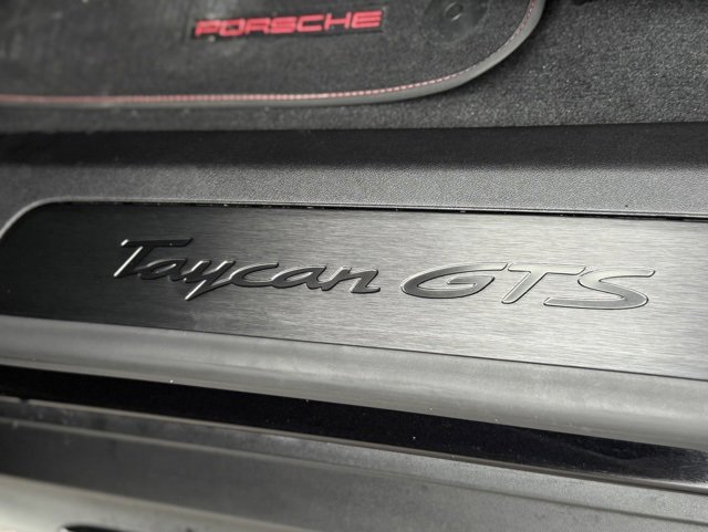 Used 2024 Porsche Taycan GTS image 17