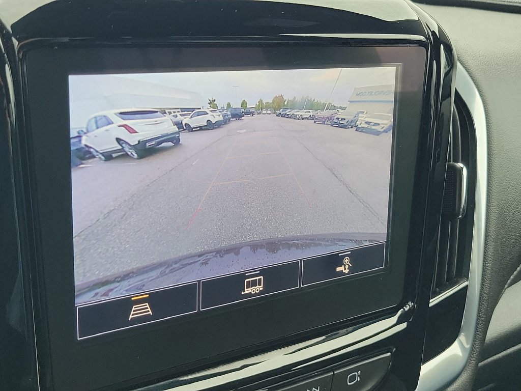 Used 2023 Chevrolet Traverse LT AWD/4WD image 22