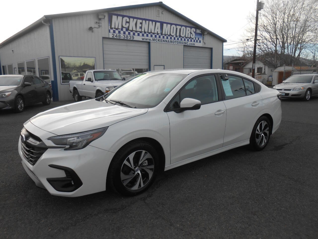 Used 2024 Subaru Legacy Premium AWD/4WD image 5