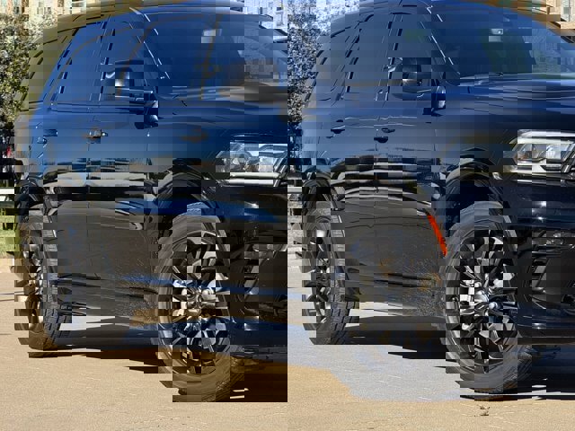 Used 2022 Dodge Durango GT w/ Blacktop Package image 3