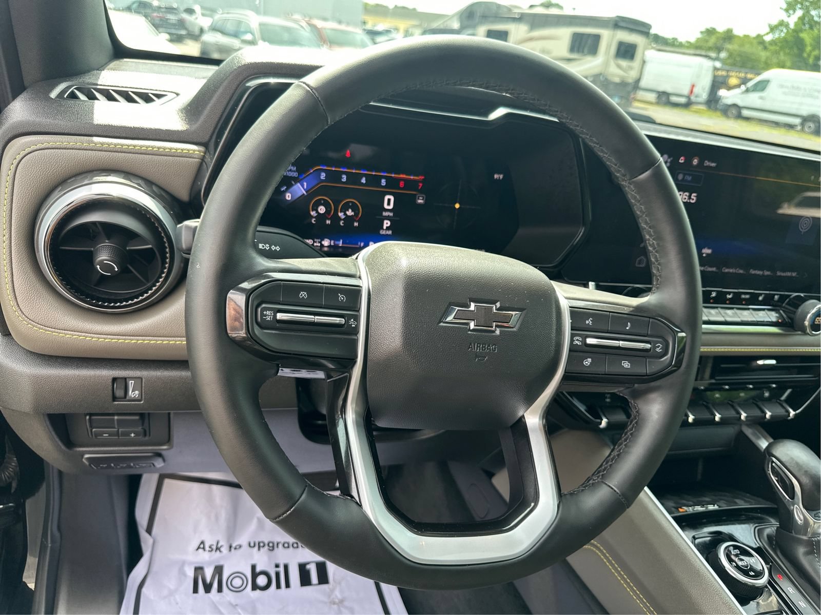 Used 2023 Chevrolet Colorado ZR2 w/ ZR2 Convenience Package III AWD/4WD image 19