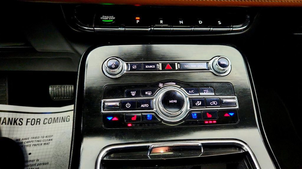 Used 2022 Lincoln Nautilus Reserve w/ Luxury Package image 18