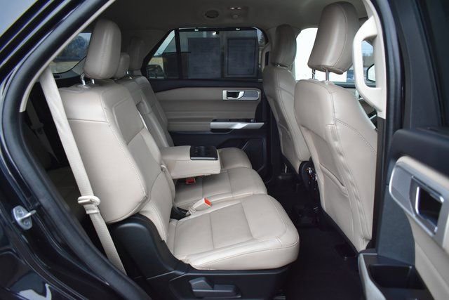 Used 2023 Ford Explorer Limited image 44