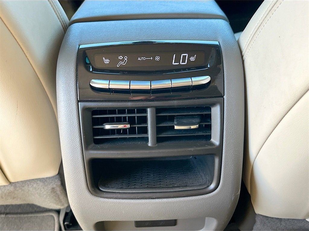 Used 2021 Cadillac XT5 Premium Luxury image 27