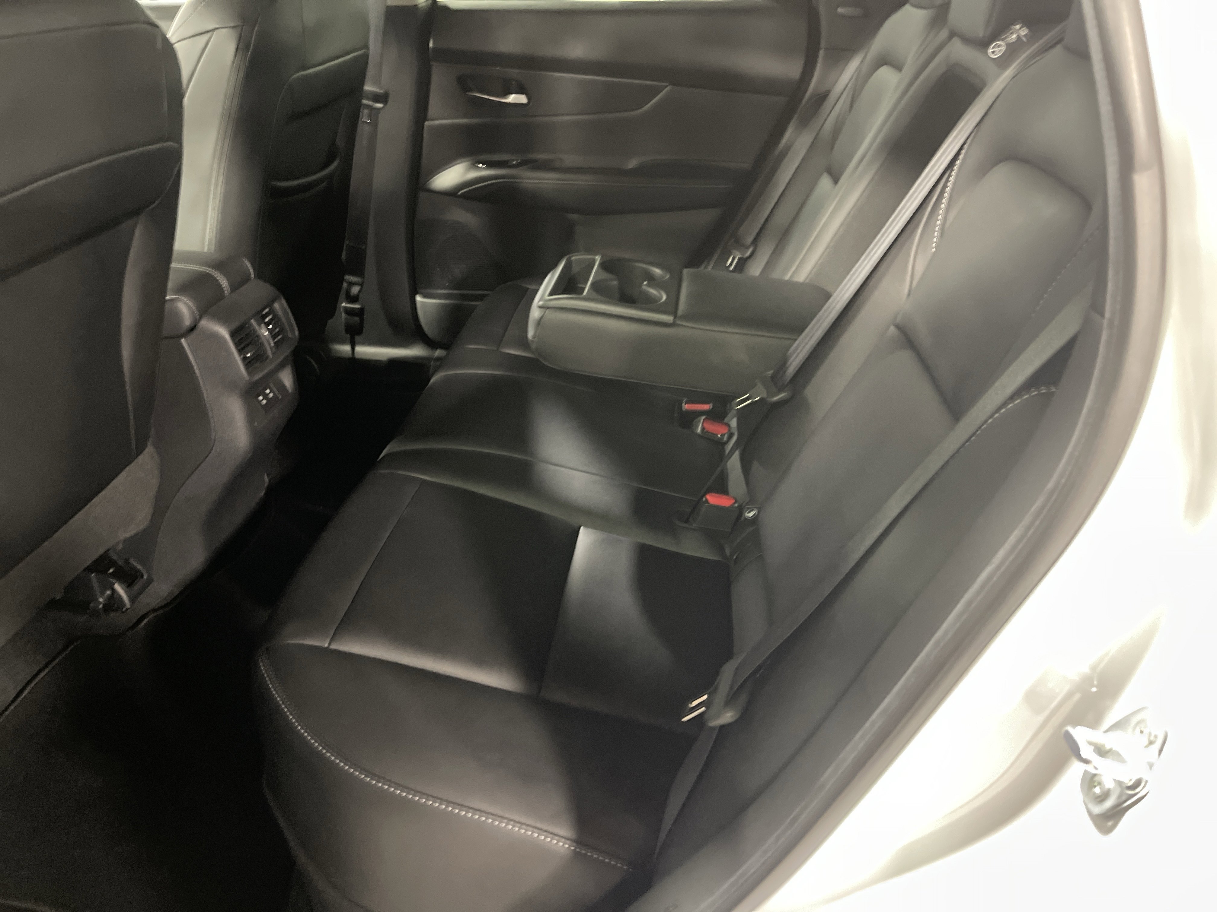 Used 2025 Nissan Murano SV image 11