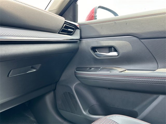 New 2025 Nissan Kicks SR w/ Interior Electronics Package image 18