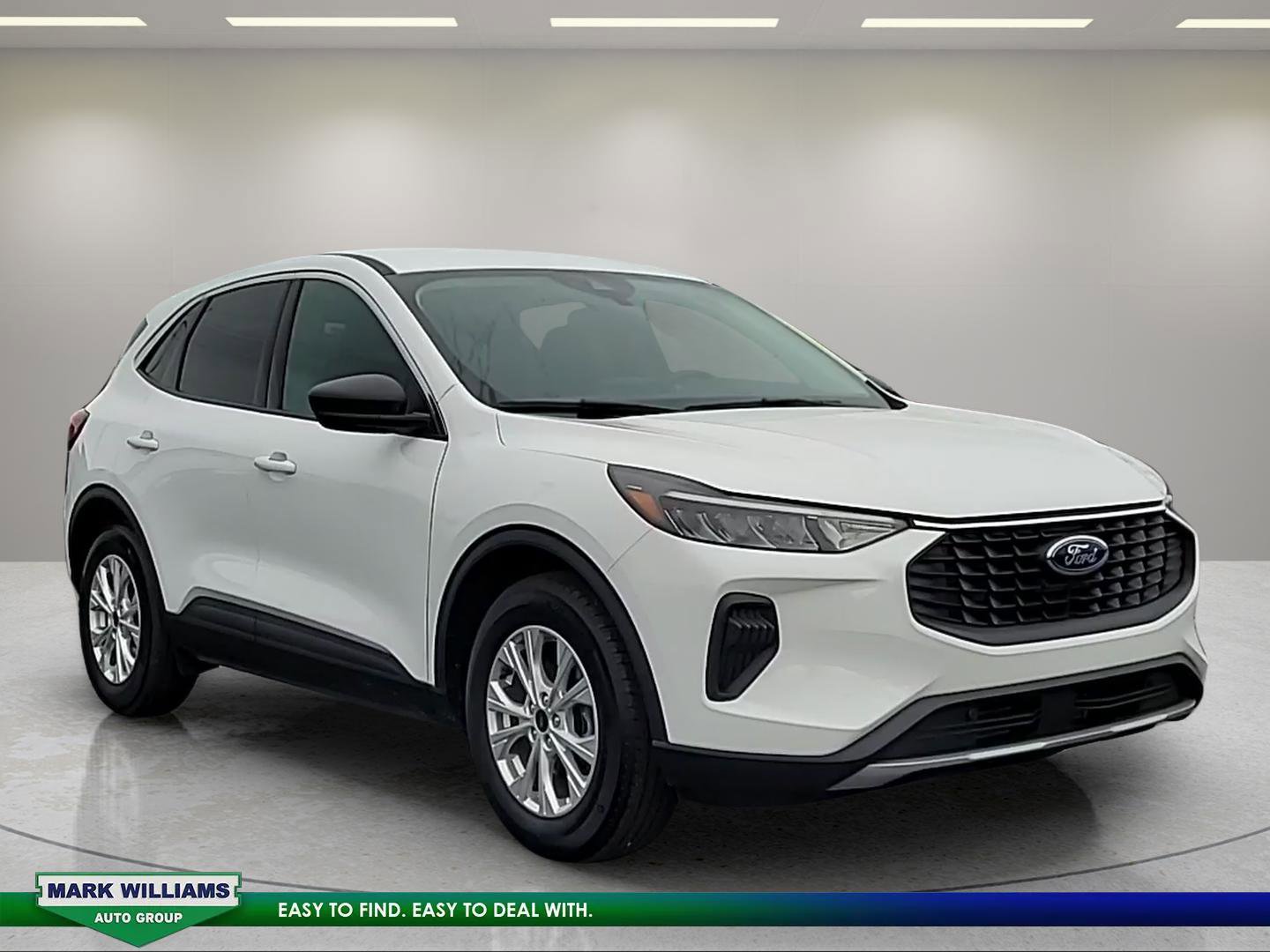 Used 2024 Ford Escape Active w/ Cold Weather Package FWD image 1