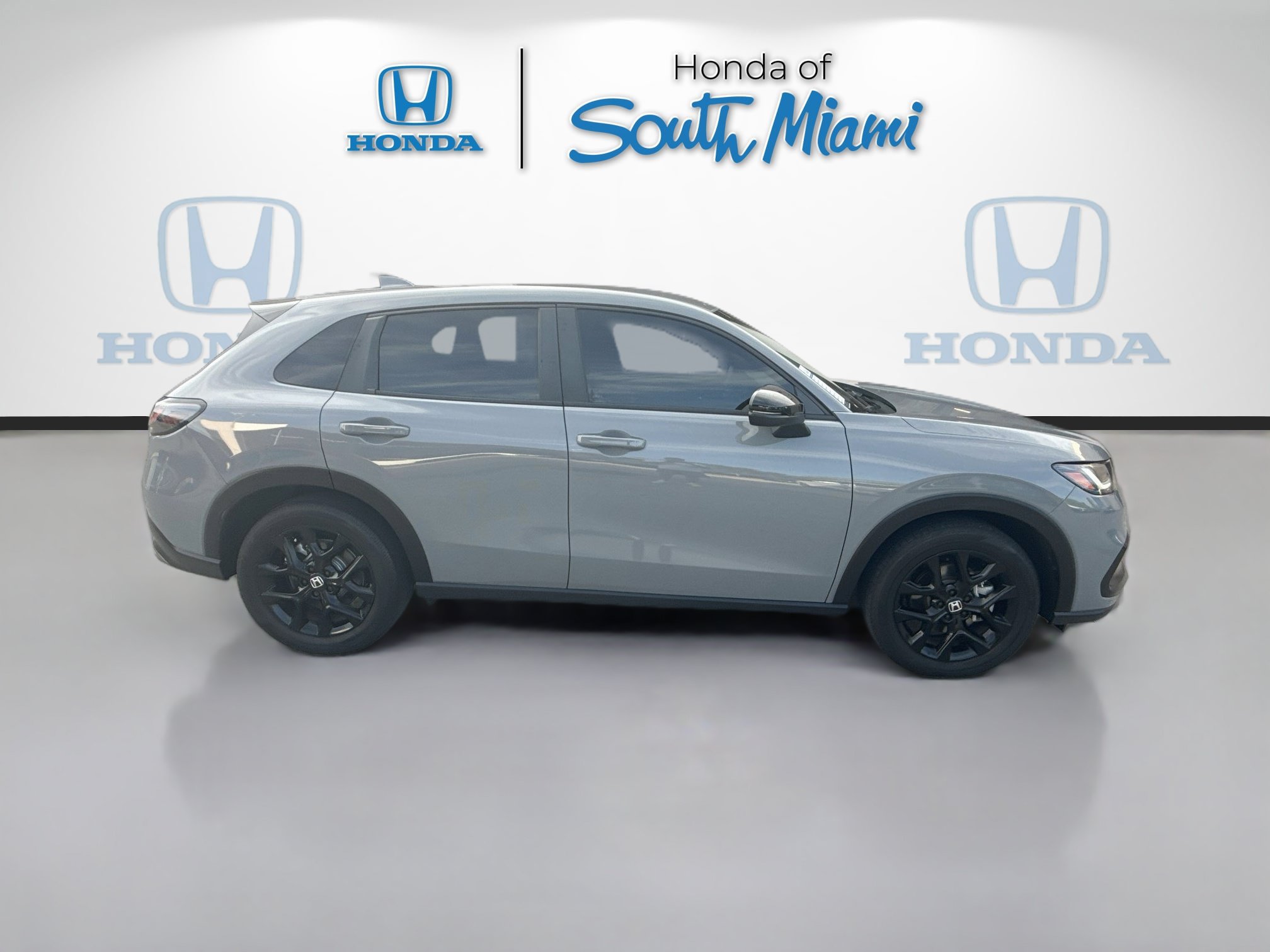 Certified 2025 Honda HR-V Sport image 8
