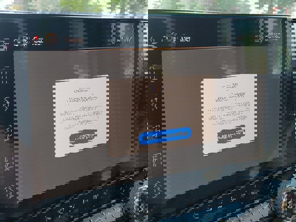 New 2025 Chevrolet Colorado LT w/ LT Convenience Package image 14