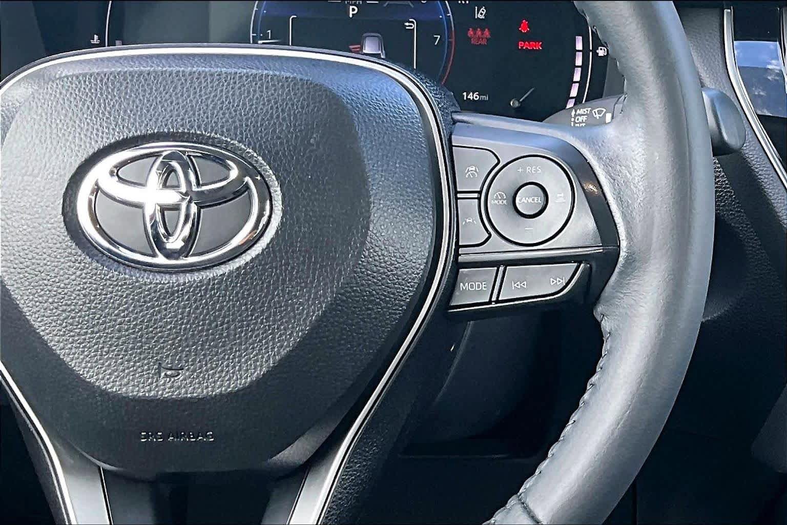 Used 2024 Toyota Corolla Cross XLE w/ Convenience Package AWD/4WD image 25