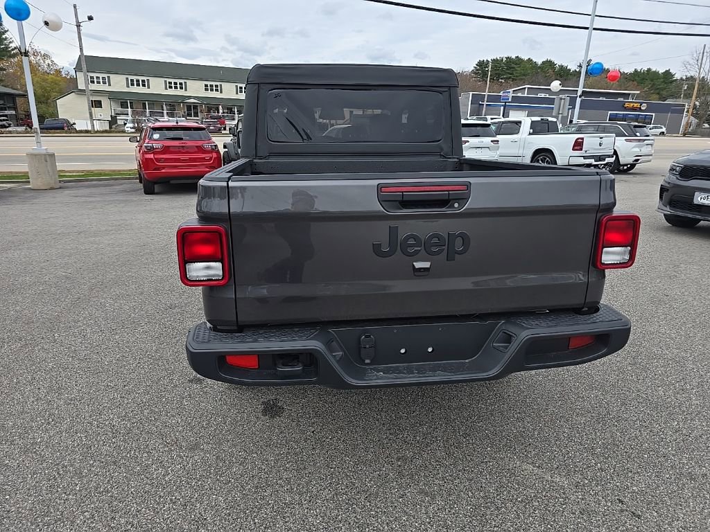 New 2026 Jeep Gladiator Sport image 6
