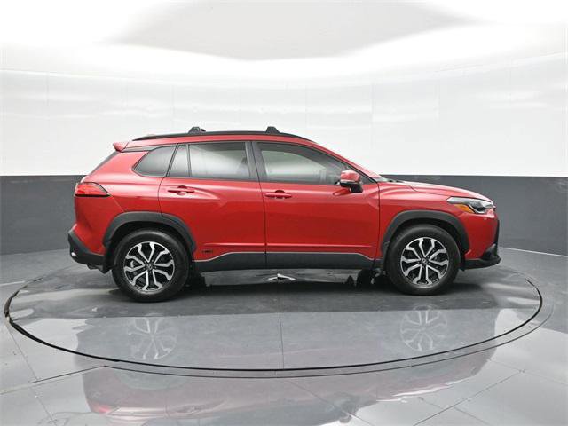 Certified 2024 Toyota Corolla Cross SE image 26